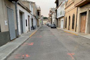Les Coves de Vinromà inicia els treballs per a renovar el sistema de canalització d'aigua del carrer Sant Antoni