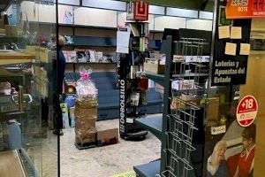 CSIF inicia una recogida urgente de firmas para que no se cierre el quiosco ubicado dentro del hospital de Alzira